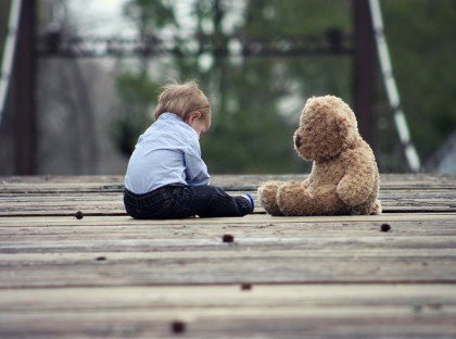 Traumele din copilărie modifică percepția senzorială