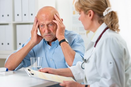 Cum este afectat creierul de pierderea auzului la vârste înaintate