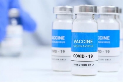 Sunt vaccinurile actuale împotriva COVID-19 eficiente împotriva Omicron?