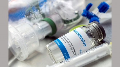 Remdesivir poate îmbunătății simptomele și șansele de supraviețuire ale pacienților spitalizați cu COVID-19