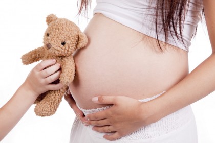 Dezinfectanții utilizați de către femei în perioada sarcinii cresc riscul copilului de a dezvolta afecțiuni alergice