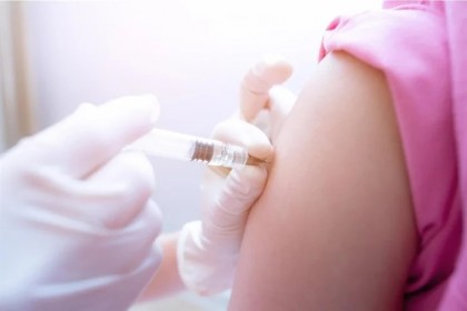 Un regim de vaccinare într-o singură doză împotriva HPV poate preveni eficient cancerului de col uterin