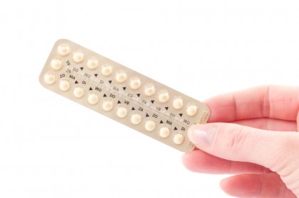 Pastilele contraceptive combinate au un risc crescut de formare de cheaguri de sânge la femeile obeze