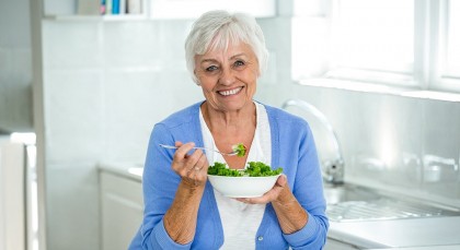 Vitamina K poate reduce riscul de fracturi de șold al persoanelor vârstnice