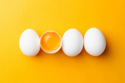 Geneticienii asociază consumul de ouă cu riscul de boli cardiovasculare