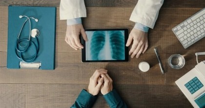 Asocieri între riscul de cancer pulmonar și anumite tipare dietetice