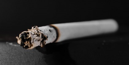 Fumatul provoacă mutații ADN ce împiedică organismul să se apere împotriva cancerului