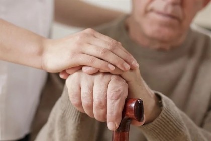 Semne ale declinului cognitiv în boala Parkinson detectate în salivă