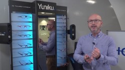 Hoya revoluționează lumea opticii medicale cu Yuniku, ochelarii 3D personalizați, centrați pe vedere