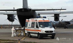 O aeronavă militară transportă la Veneţia un nou-născut în stare gravă