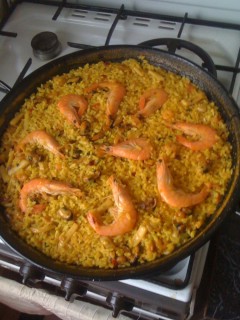 Paella cu  fructe de mare